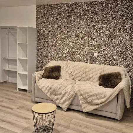 Vendégház Studio Margny Margny